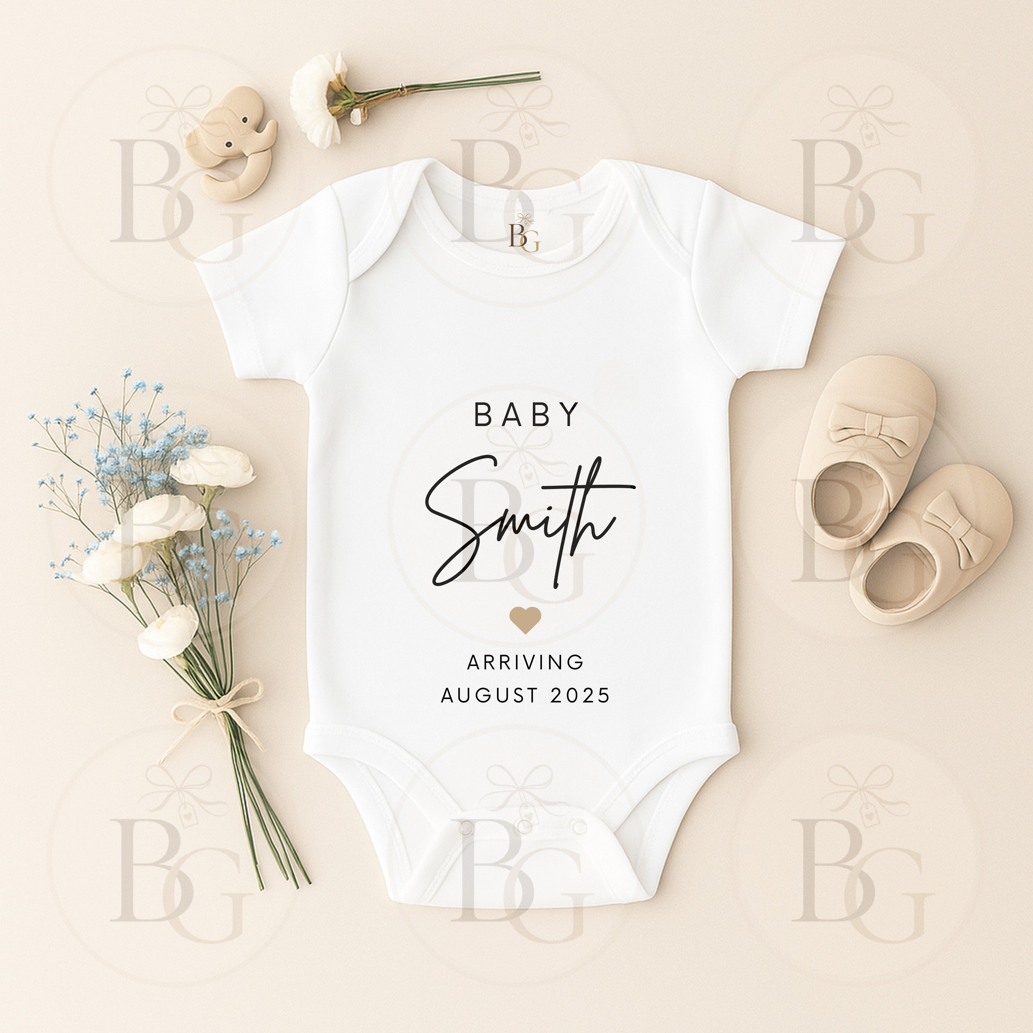 Personalised Baby Announcement Bodysuit – Custom Surname & Due Date Baby Grow – Pregnancy Reveal Gift