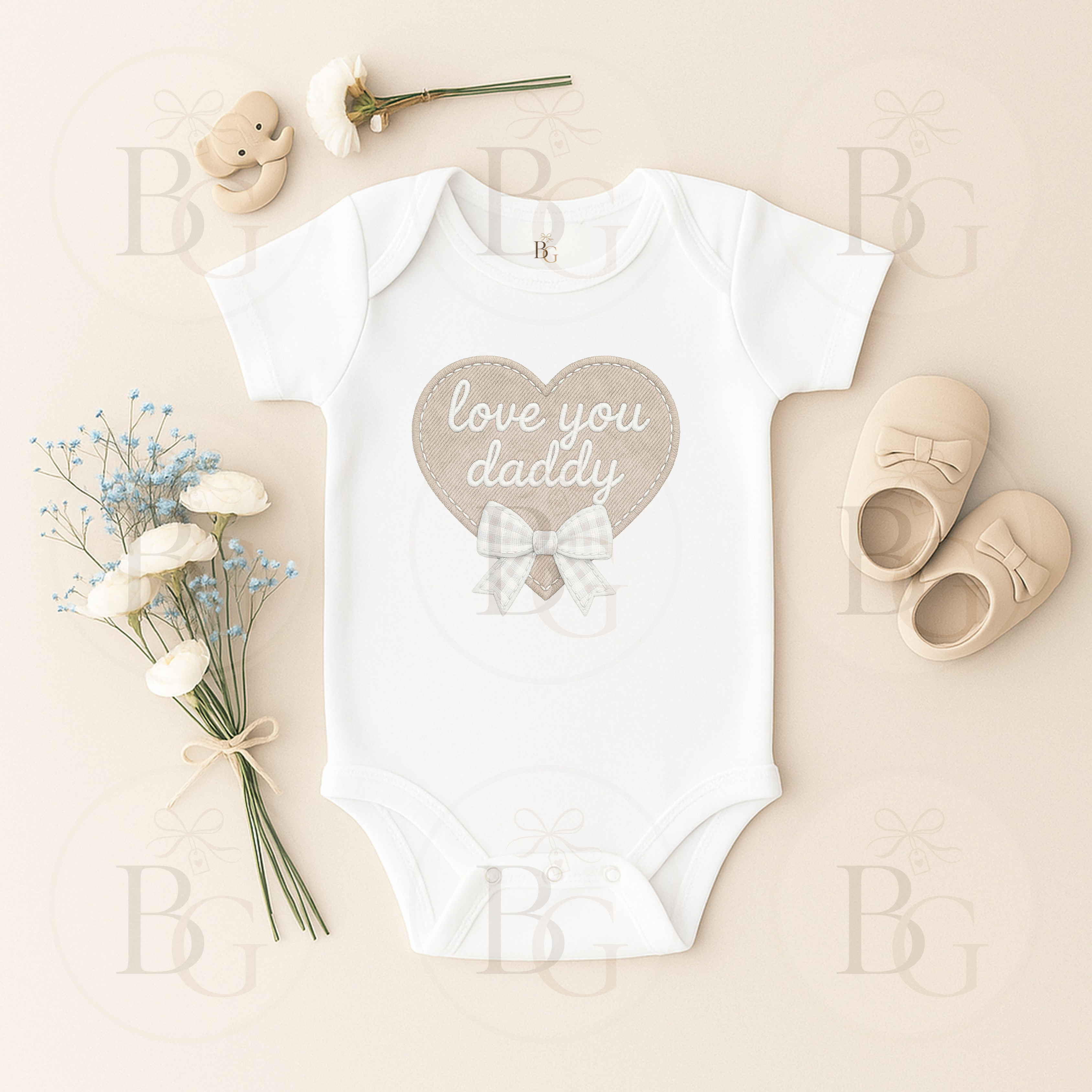 Love You Daddy - Short Sleeve Baby Vest - Neutral Heart